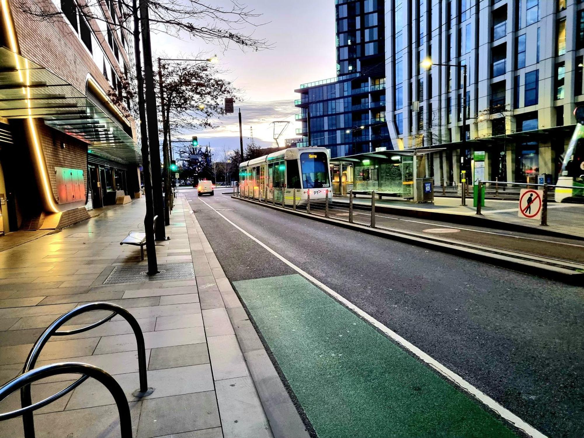 Melbourne Docklands Riverside Views エクステリア 写真