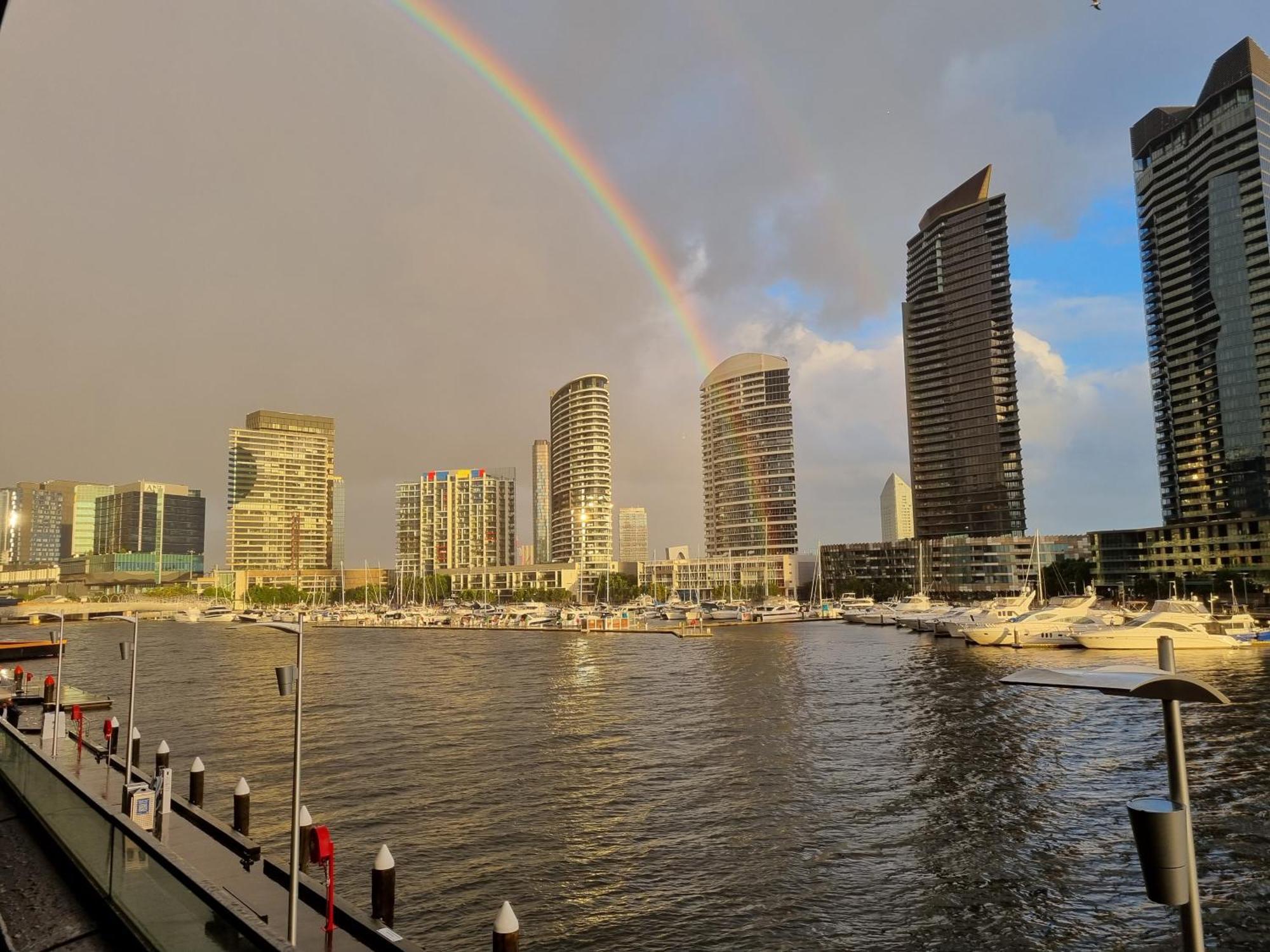 Melbourne Docklands Riverside Views エクステリア 写真